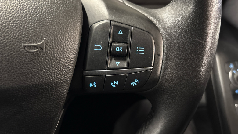 Ford Focus 1.0 EcoBoost Titanium 5dr Petrol Hatchback